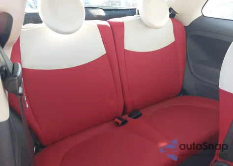 2016 Fiat 500 Pop z USA, uszkodzony, nr VIN 3C3CFFAR1GT246150